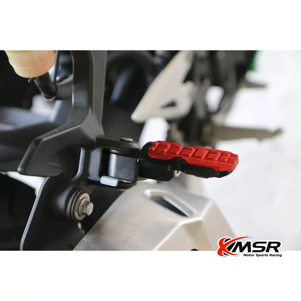 แท้100% พักเท้าหลัง KAWASAKI ได้หลายรุ่น Z650 Z800 Z900 ที่วางพักเท้าหลัง Xmsr พักเท้าแต่ง ของแต่ง