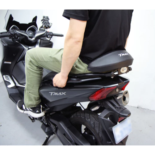 แท้100% พนักพิงหลัง Yamaha Tmax Dx 530 ปี 2017- ปัจจุบัน เบาะ พิงหลัง พนักพิง เบาะหลัง Xmsr แข็งแรง นุ่มสบาย ตรงรุ่น