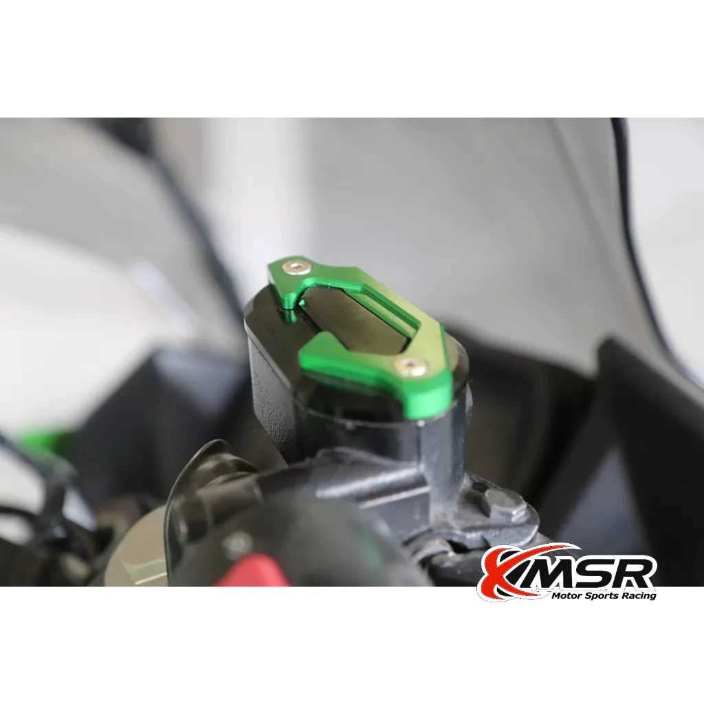 Share:
ฝาปิดปั๊มน้ำมันเบรคบน ฝาปิดปั๊มเบรคบน Kawasaki Ninja400 Z400 EX400 ครอบปั๊ม Xmsr อะลูมิเนียม ไม่เป็นสนิม