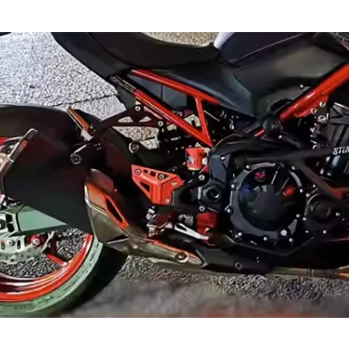 แท้100% แผ่นบังพักเท้าหน้า Kawasaki Z900 Z650 Ninja650 พักเท้า Xmsr อะลูมิเนียม แข็งแรง ทน สวยงาม ของแต่งมอไซค์