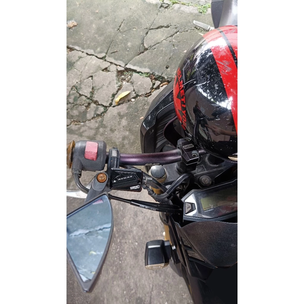 ฝาปิดปั๊มเบรคบน (1 ชิ้น) สำหรับ Honda หลายรุ่น PCX C125 Forza CBR125 CBR300 CL500 CL750 ครอบปั๊ม อะลูมิเนียม โดย Xmsr
